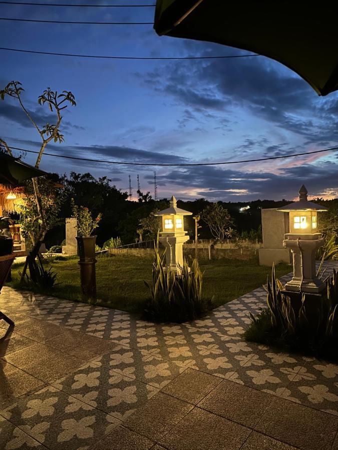 Penida Hills Hotel Batununggul Exterior foto