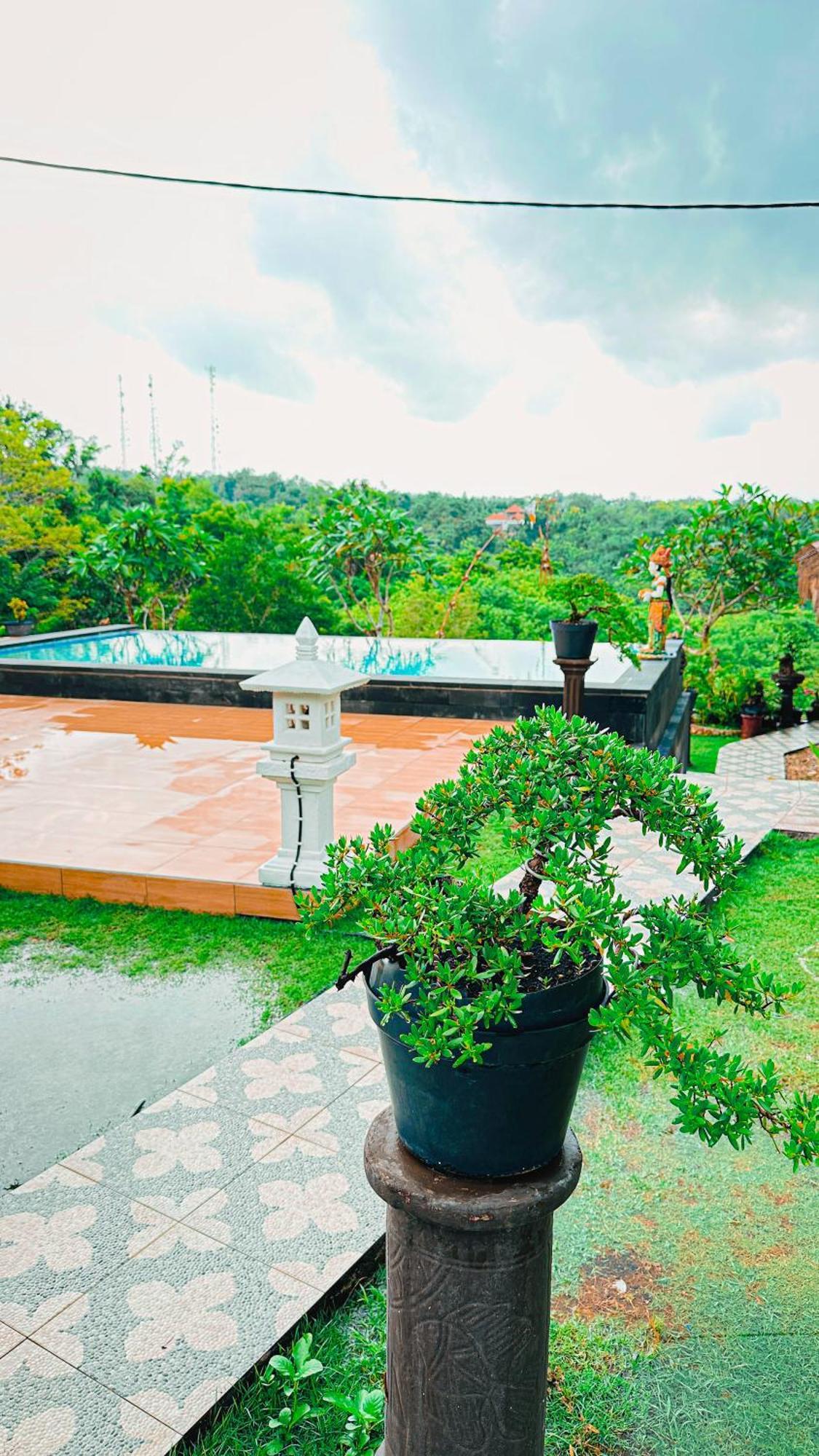 Penida Hills Hotel Batununggul Exterior foto